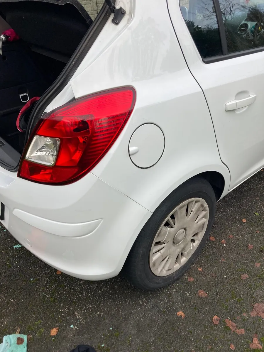 Vauxhall Corsa 2013 - Image 4