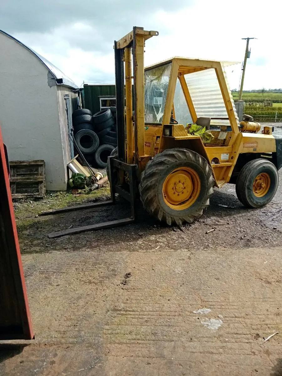 Sambron AM252 forklift wanted.