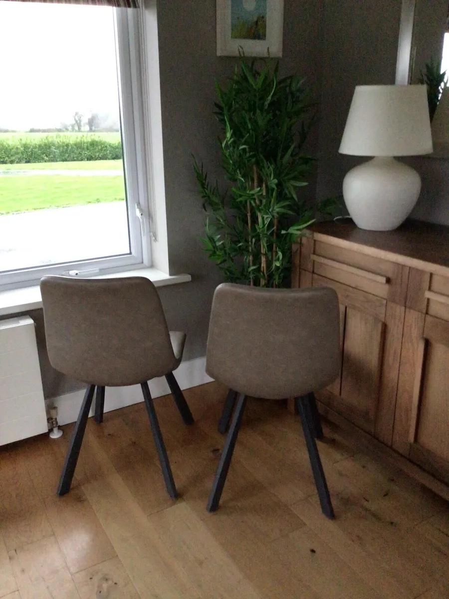 Dining chairs (New) - Image 4