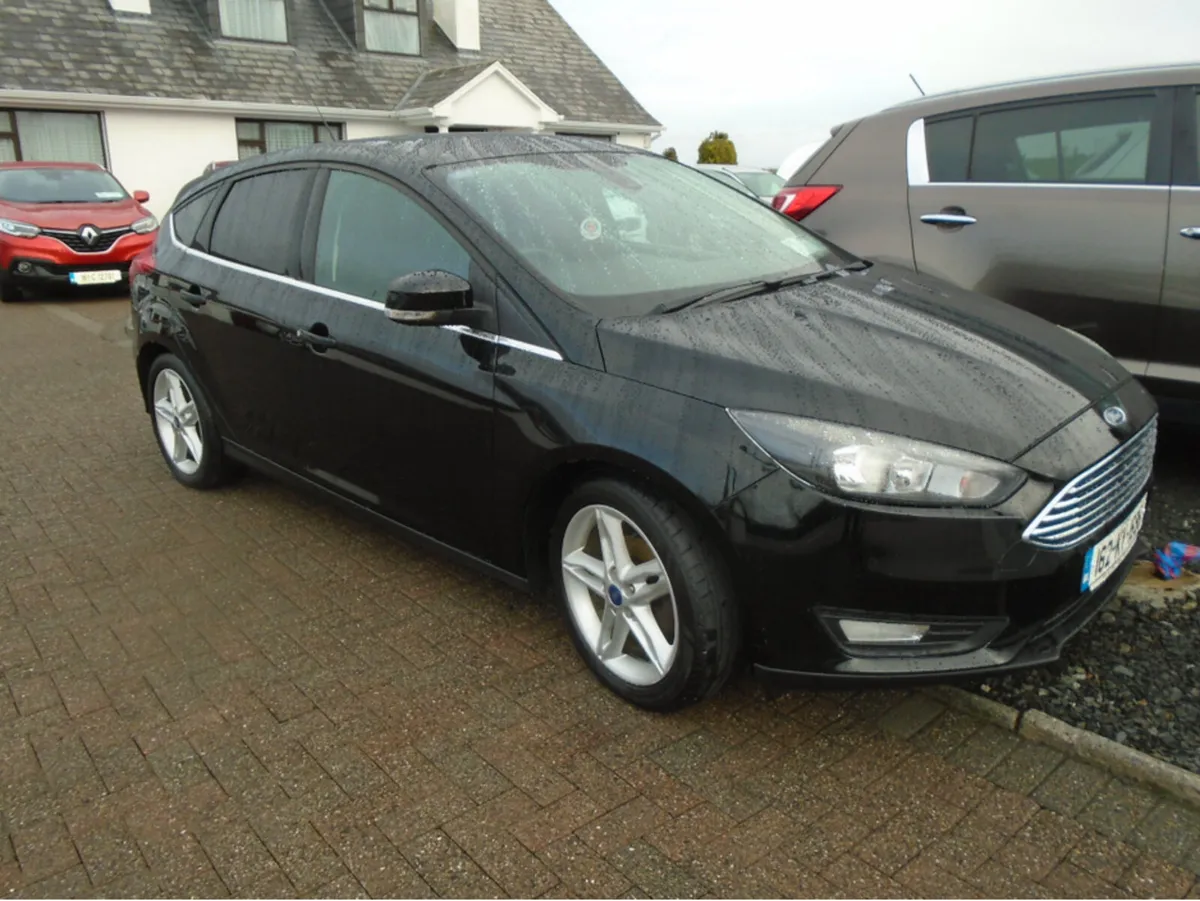 Ford Focus 1.5 TDCI ZETEC 120PS 5DR - Image 2