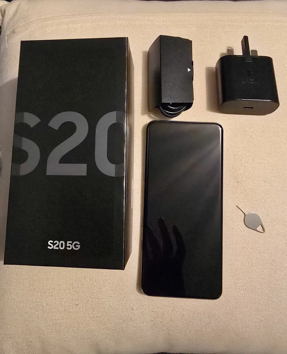 Samsung S20 - Image 1