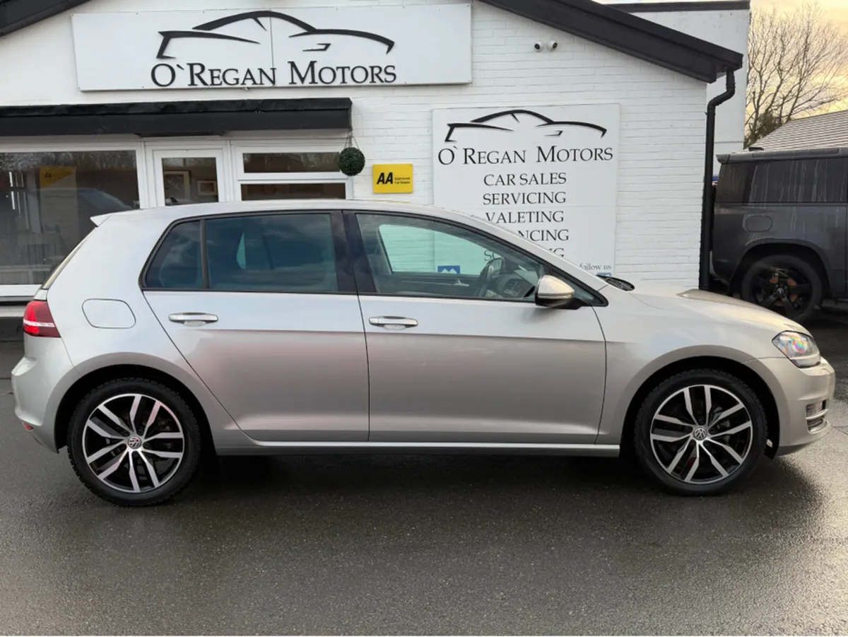Volkswagen Golf 1.4 TSI 140HP HIGHLINE AUTO - Image 2