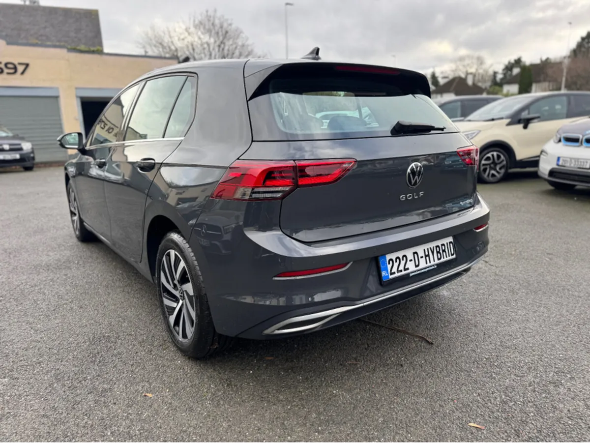 Volkswagen Golf ****BLACK FRIDAY SALE**** 1.4TSI E - Image 3