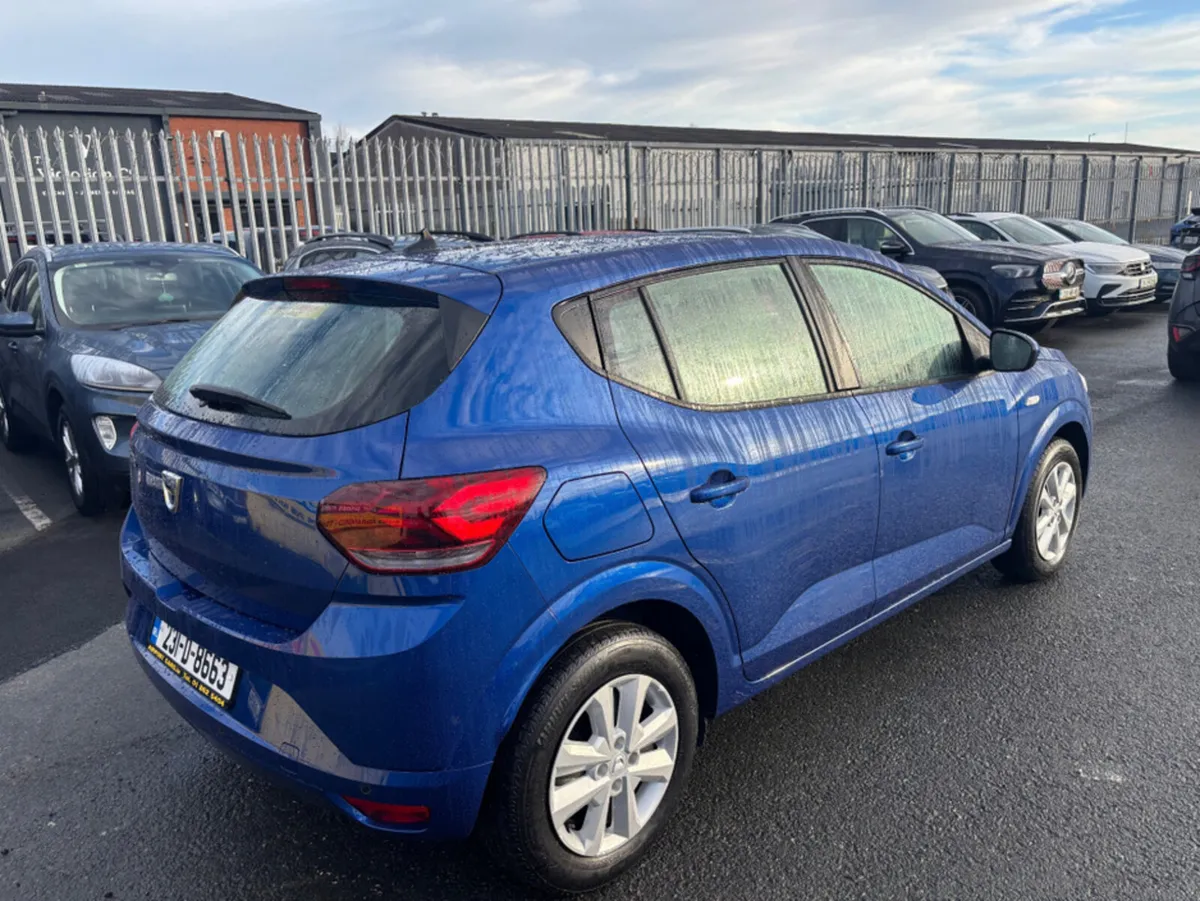 Dacia Sandero COMFORT TCE 90 CVT MY2 MY21.5 5DR - Image 3