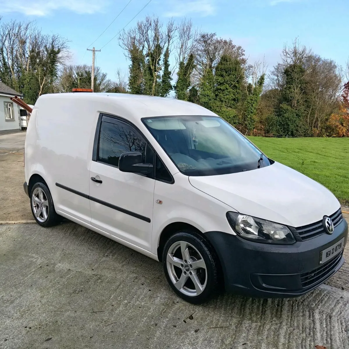 Vw caddy van - Image 1