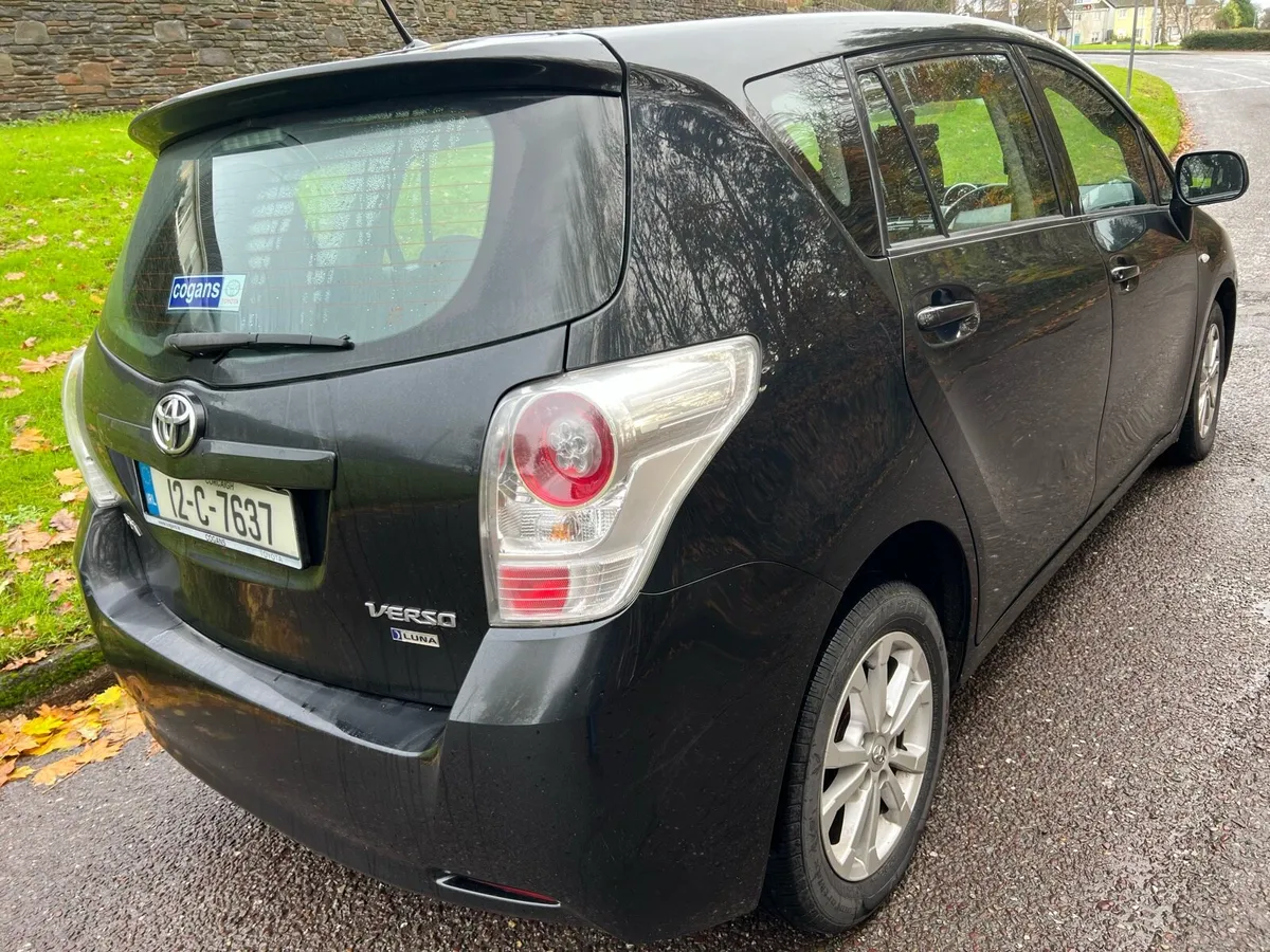 Toyota verso 2.0d4d - Image 4