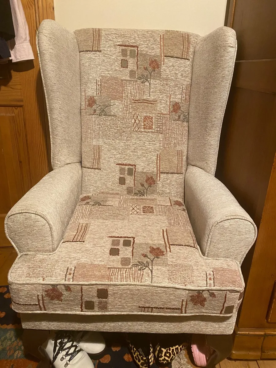 Armchair - Image 1