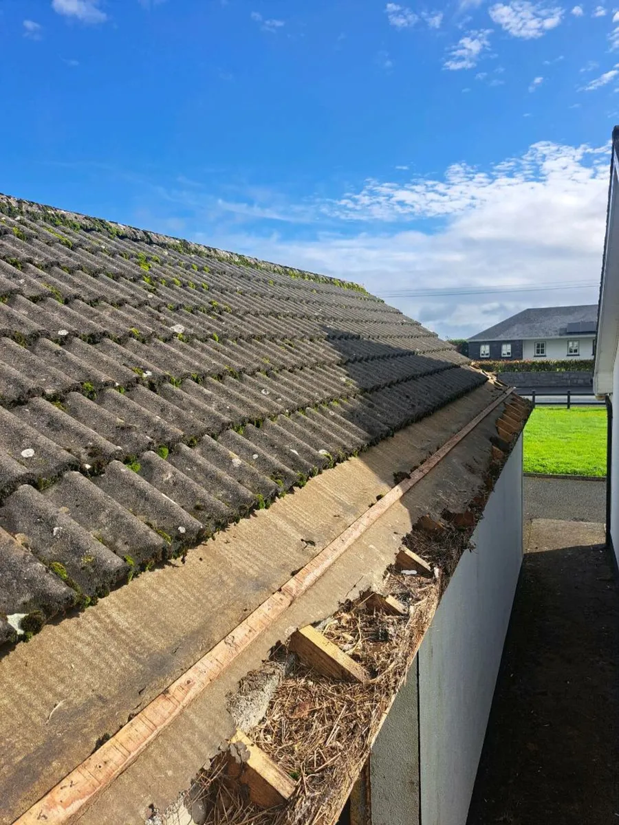 Condron Double Roll Roof Tiles - Image 2