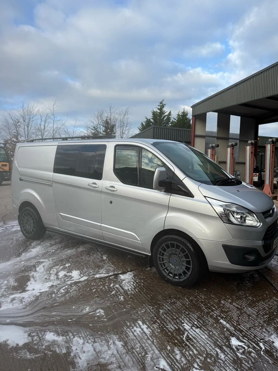 Ford transit custom factory crewcab - Image 1