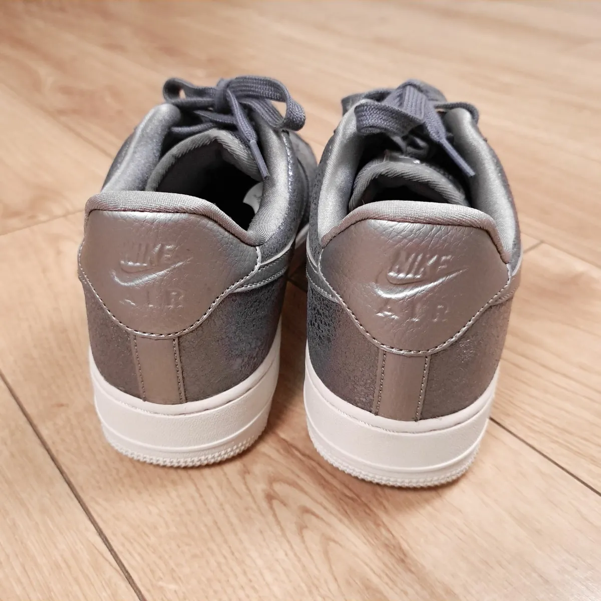 Nike Air Force Grey Silver Trainers 6.5UK/40.5EU - Image 4