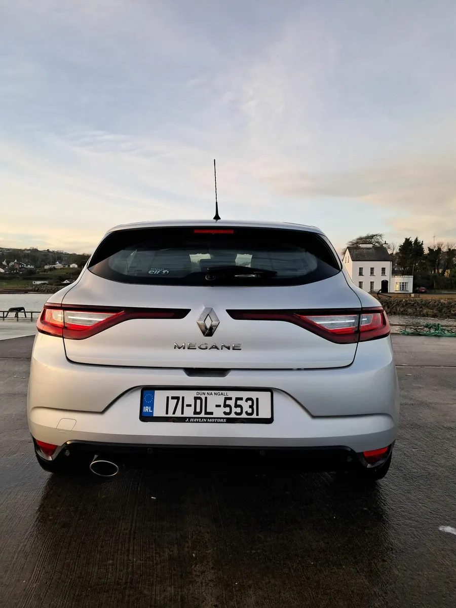 Renault Megane 2017 - Image 2
