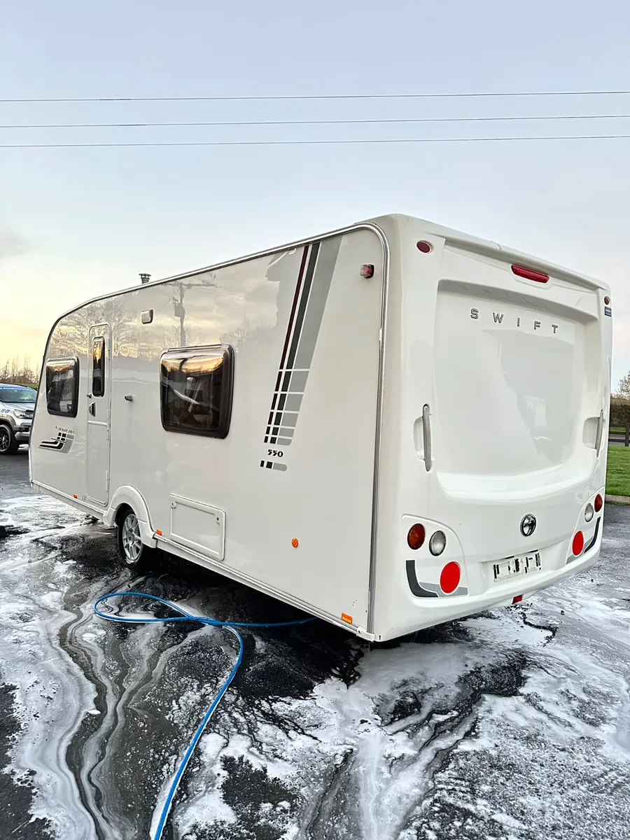 ✨STUNNING SWIFT CHARISMA 4 BERTH FIXED BED✨ - Image 2