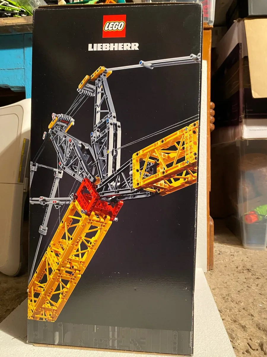 Technic Lego set 42146 brand new in box - Image 3