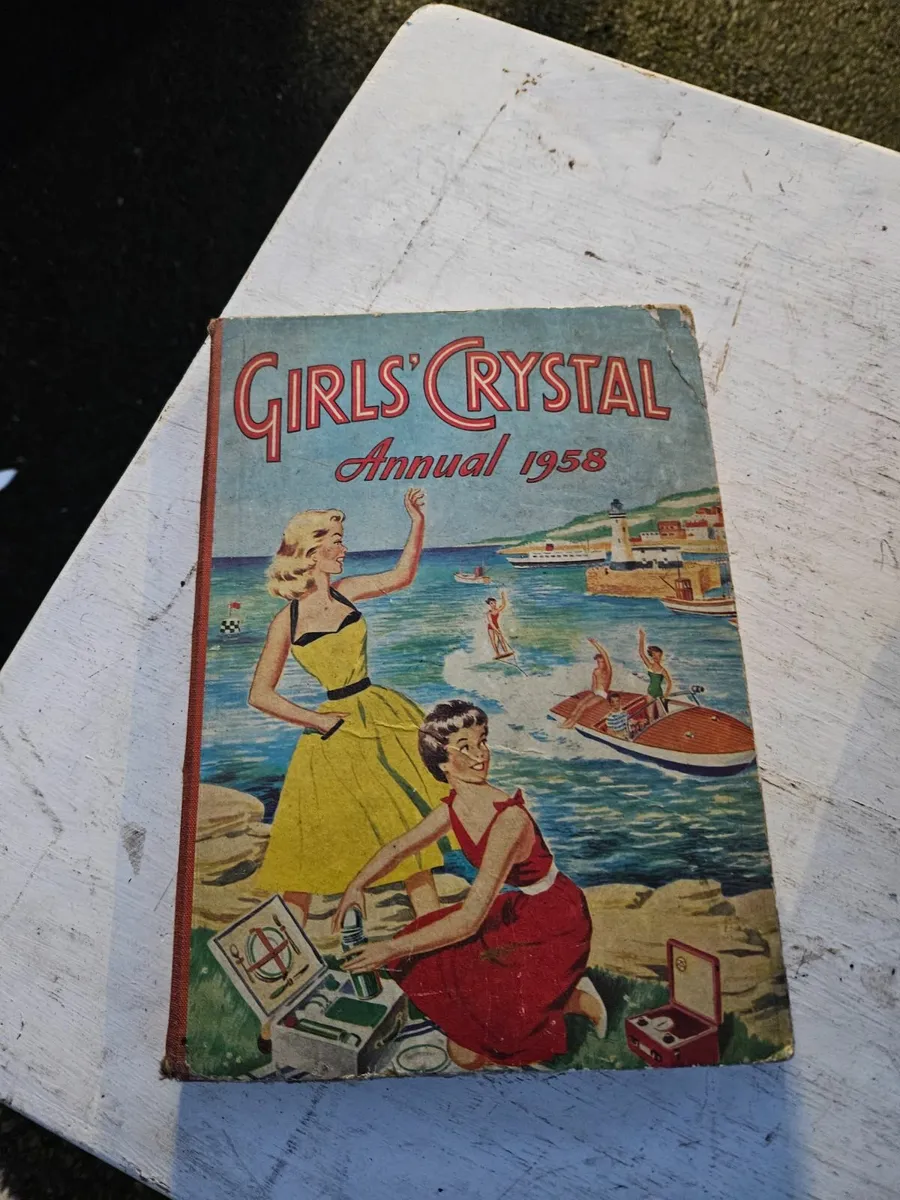 Vintage Girls Crystal Annual 1958