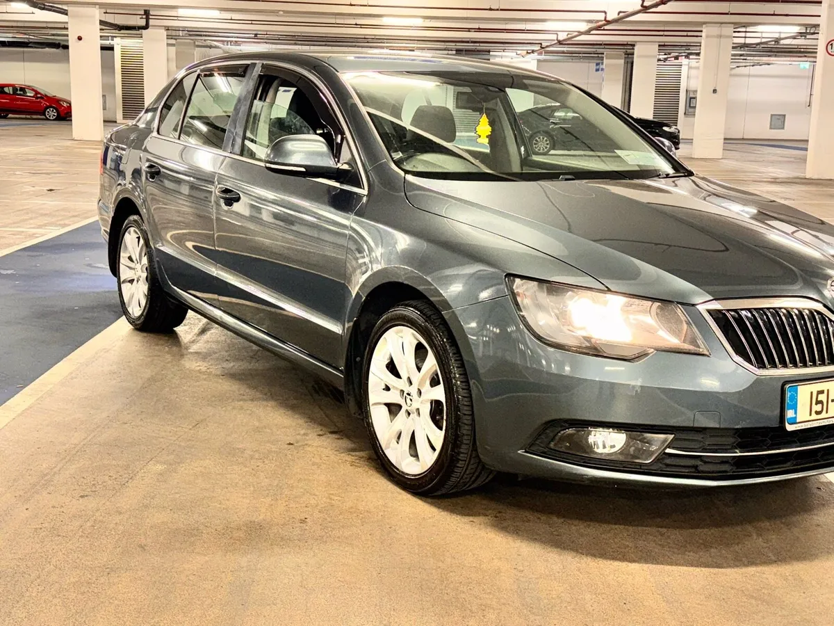 Skoda superb - Image 4