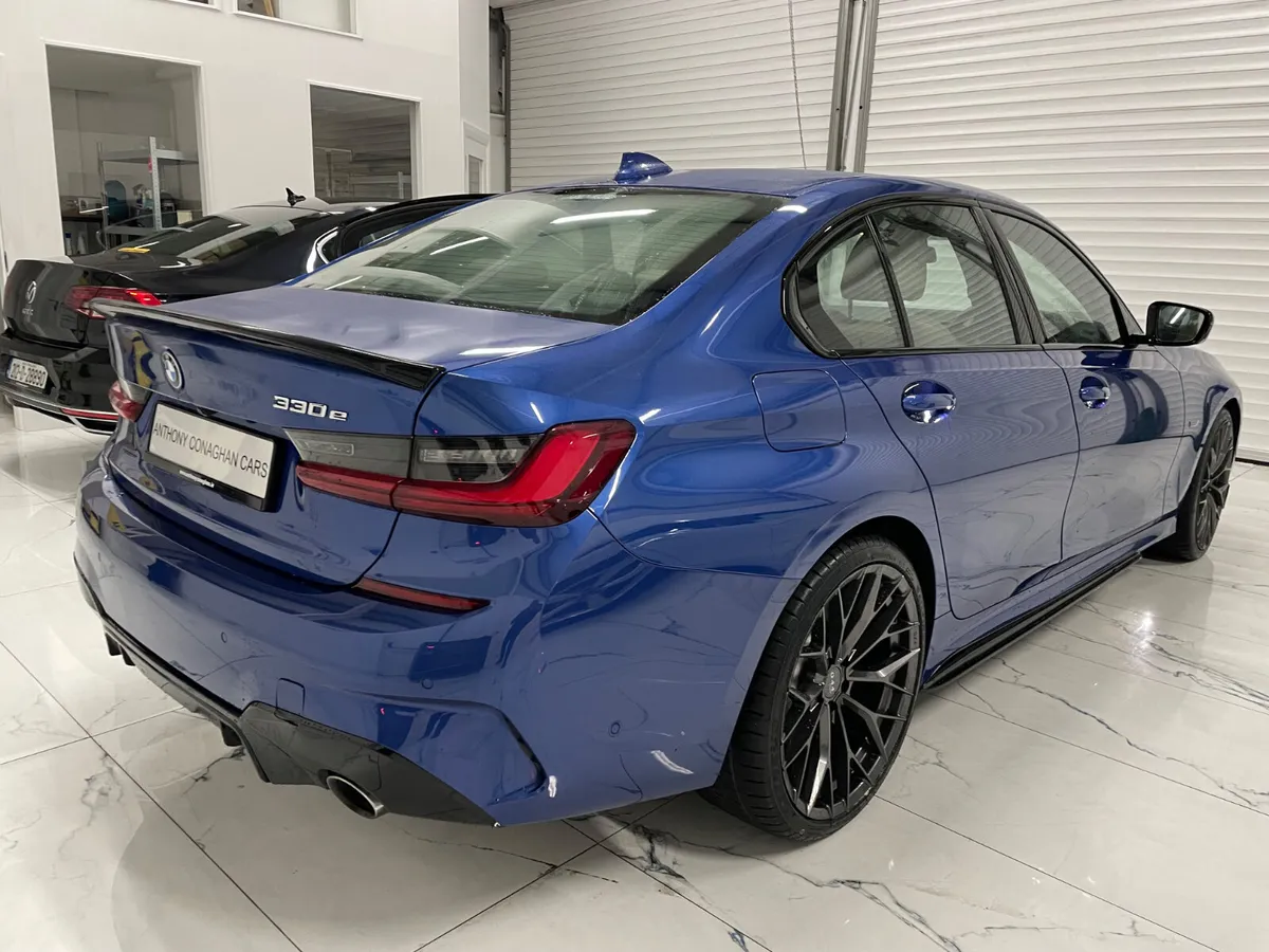 BMW 3-Series 2022 330e Msport - Image 3