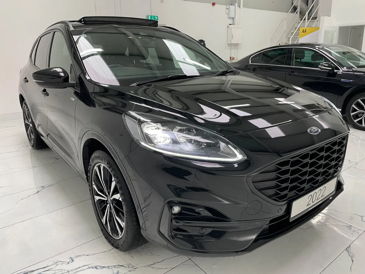 Ford Kuga 2022 ST-Line X Pan Roof - Image 1