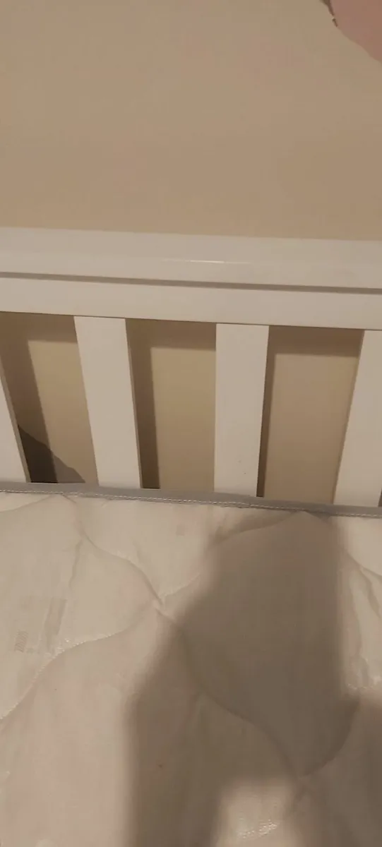 Double bed and mew mattress - Image 2