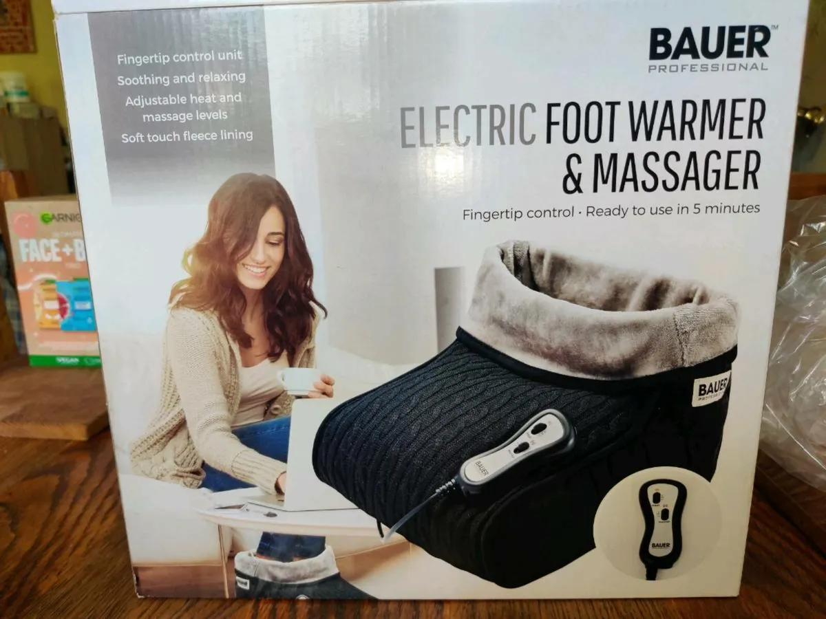 ELECTRIC FOOT WARMER & MESSAGER, Still in Box ! - Image 4