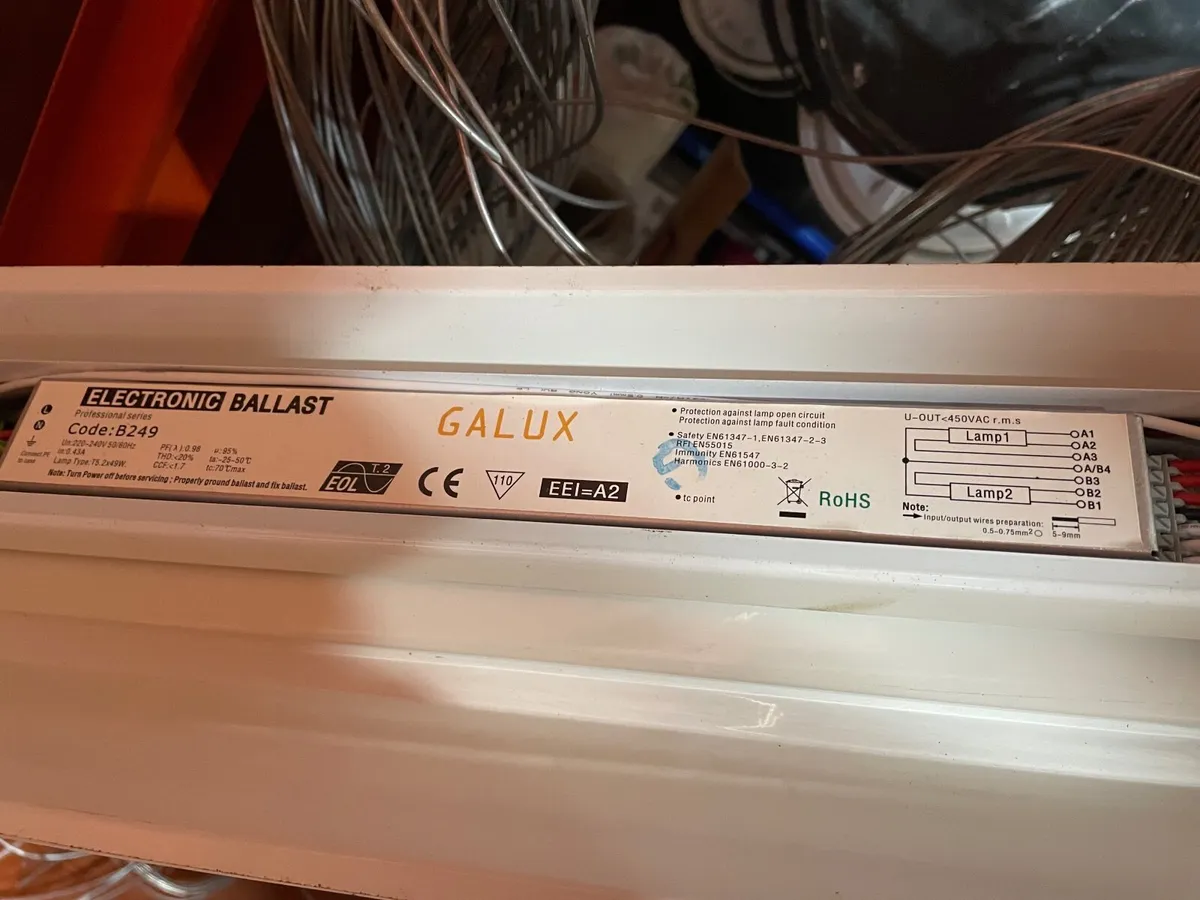 Light fittings - Image 2