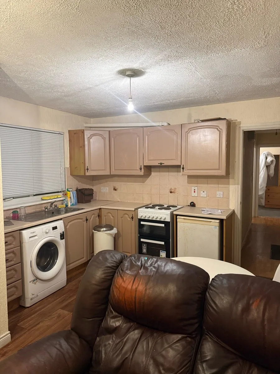 One bed cabin rent - Image 2