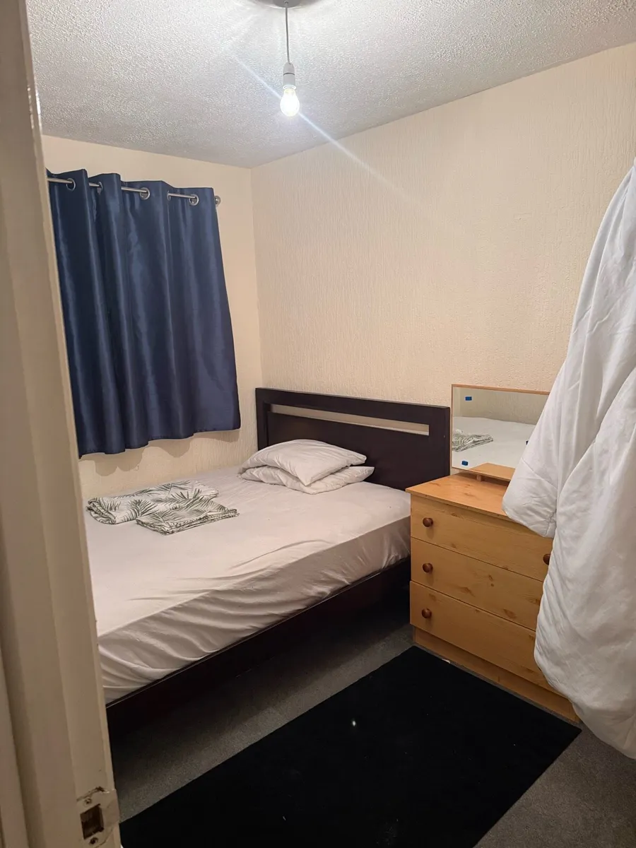 One bed cabin rent - Image 4