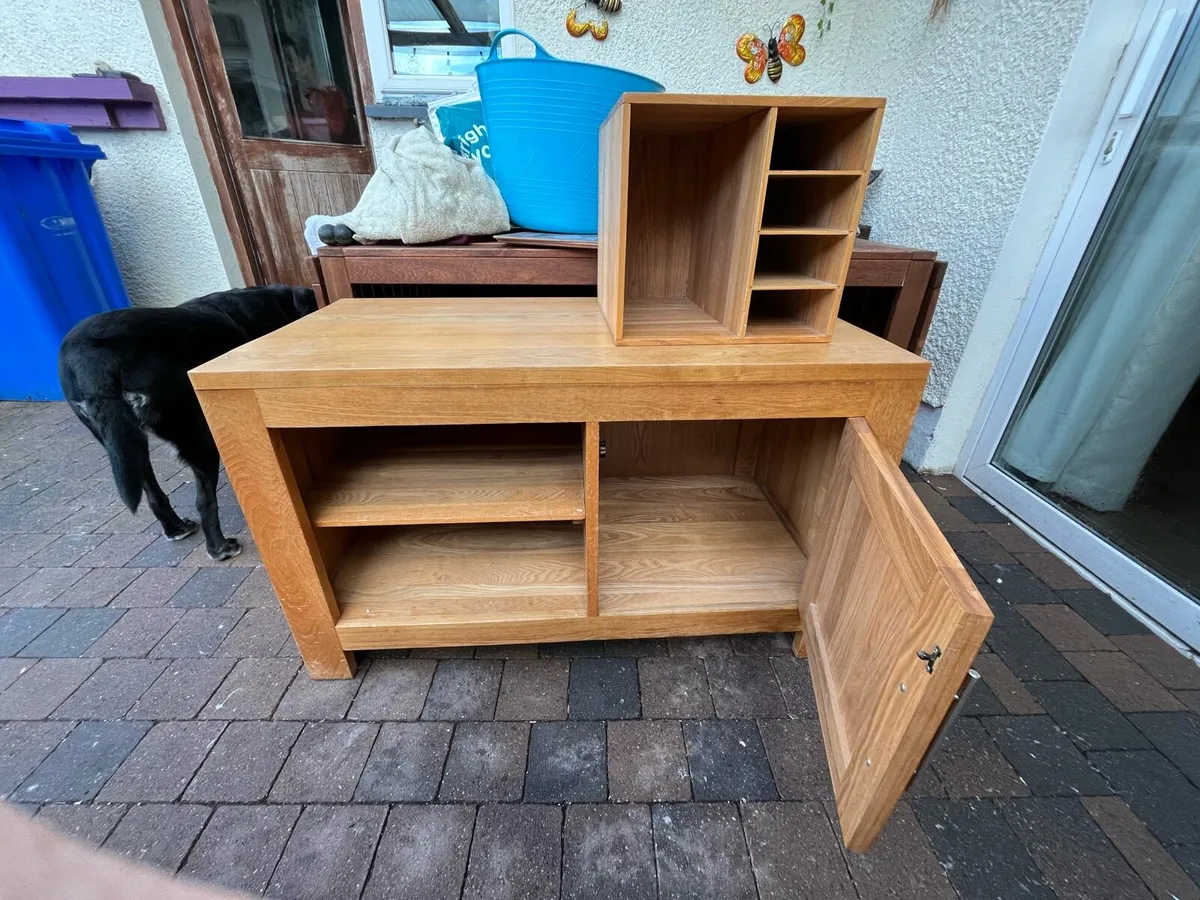 TV unit - Image 2