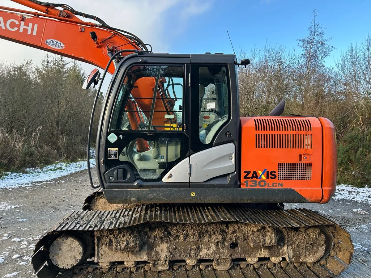 Hitachi 130-5 - Image 3