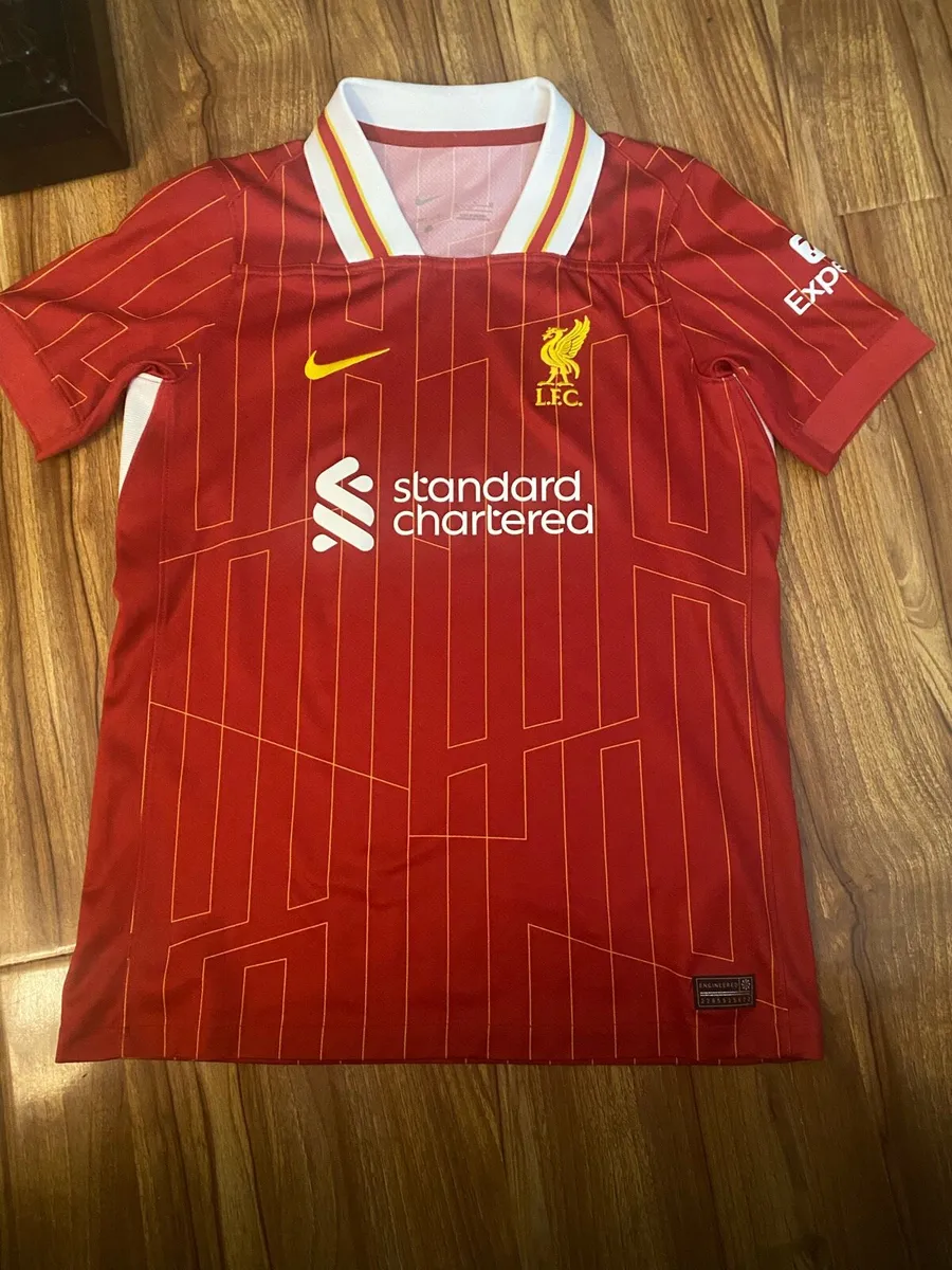 Liverpool 2024/2025 home jersey size child’s X-L