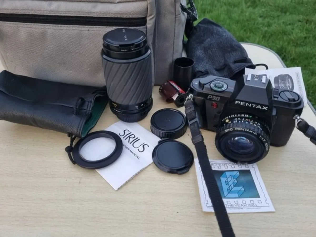 Pentax P30 camera set, two lenses, bag, film - Image 3