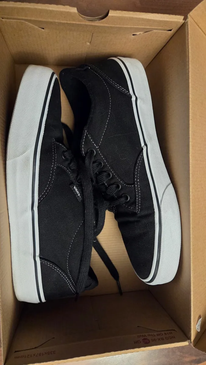 VANS canvas/ sneakers brand NEW - Image 1