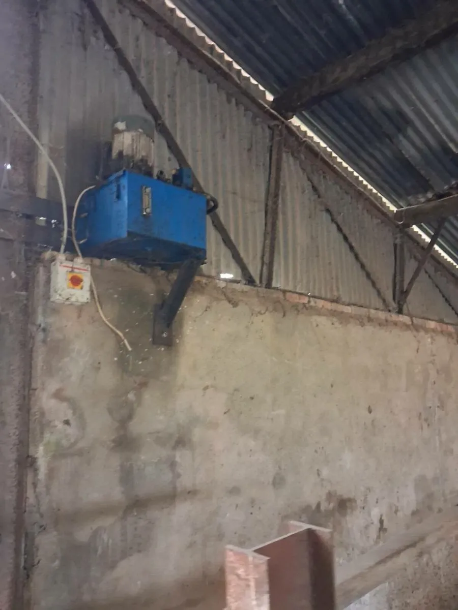 Automatic scrapers - Image 1