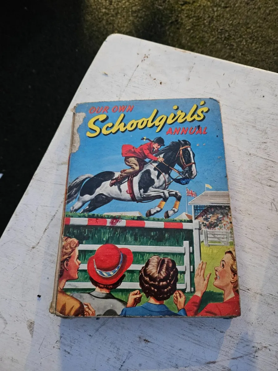 Book School Girls Annual
