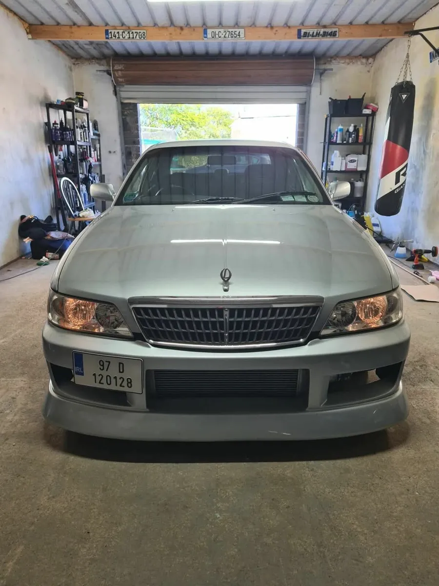Nissan Laurel C35 - Image 3