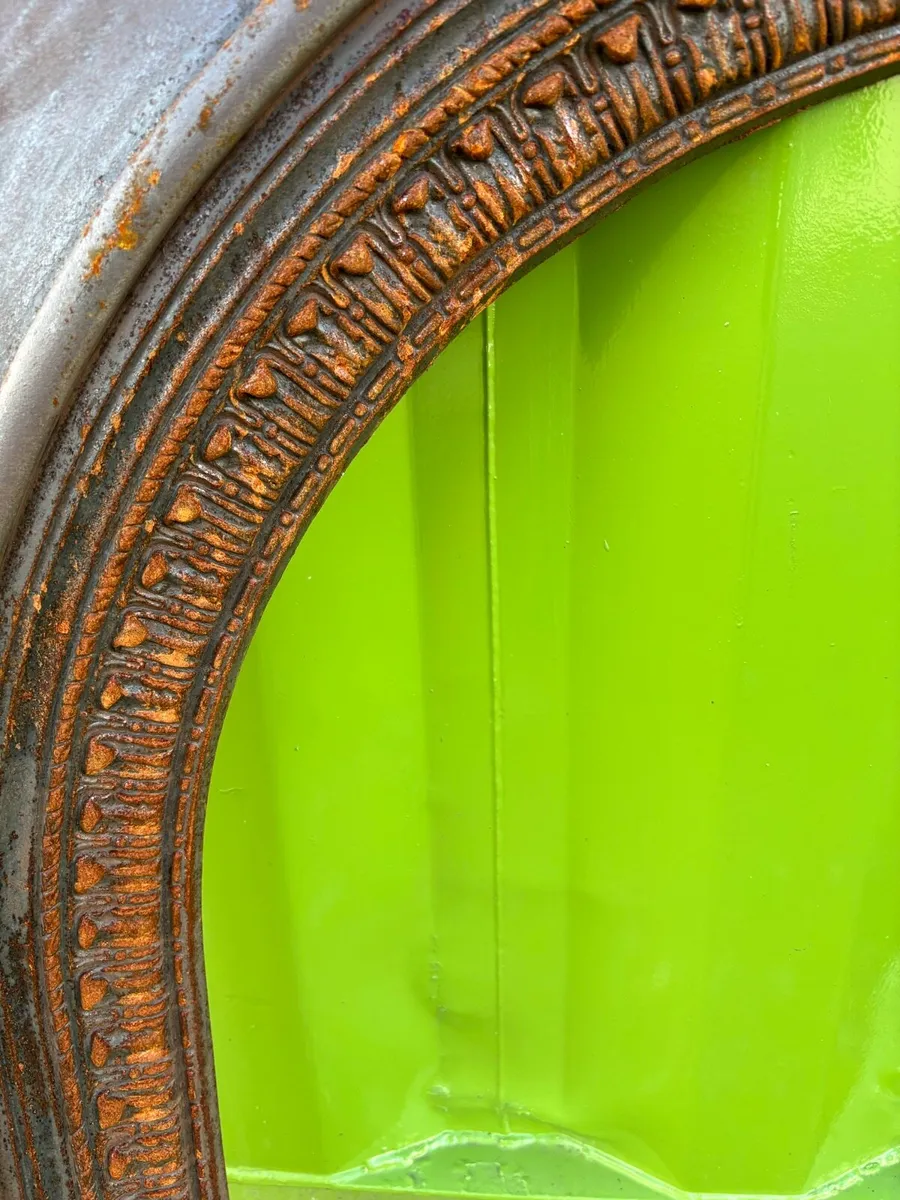 Cast iron fire surround - Image 3