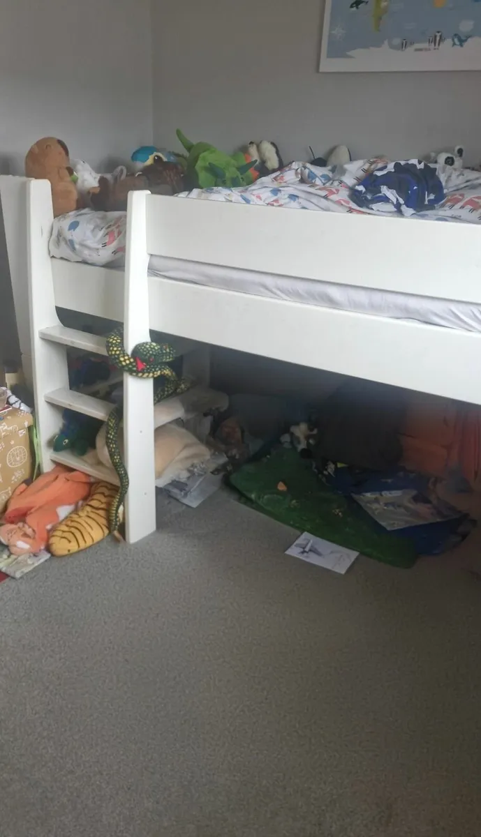 Children's Mid sleeper Solid frame bed - Image 3