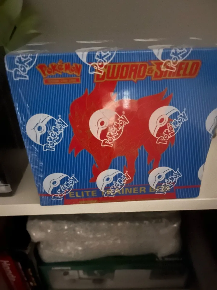 Pokémon elite trainer boxes - Image 2