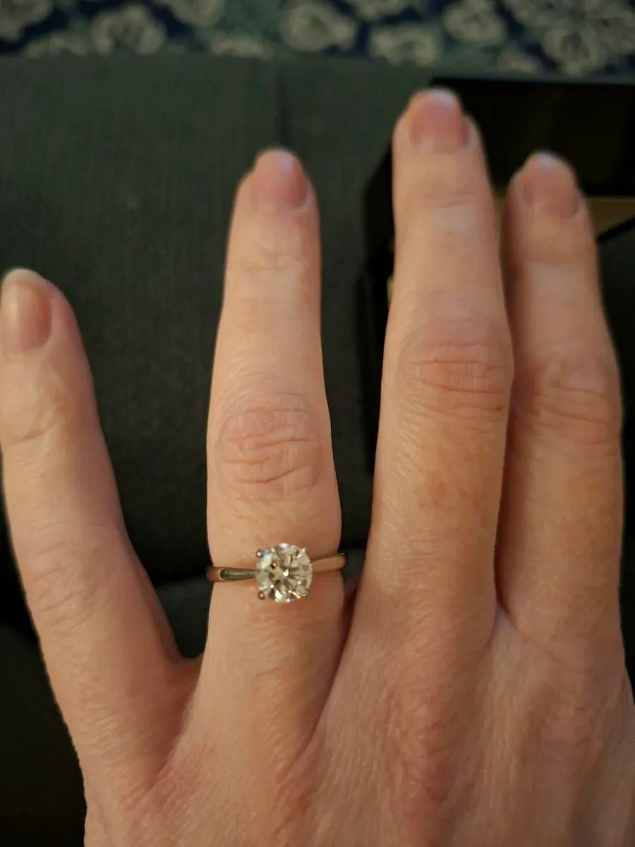 Platinum engagement ring - Image 2