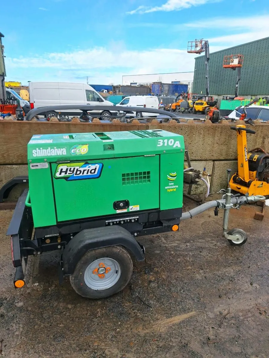 Shindaiwa 310amp Mobile Welder. - Image 1