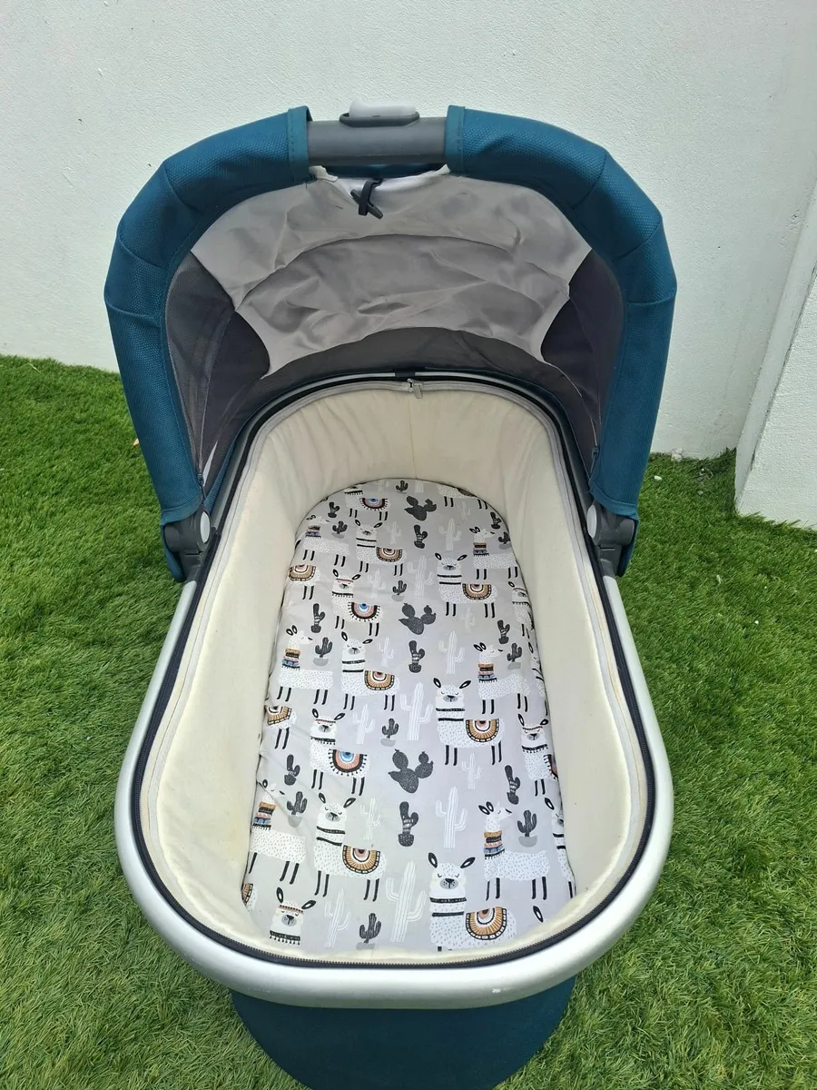 Uppa baby vista pram - Image 1