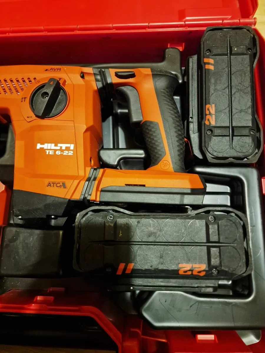Hilti TE 6 hammer drill - Image 1