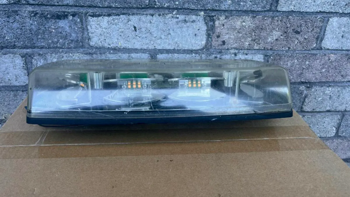 ECCO 5565 Series R65 LED Minibar – 1 Bolt, Clear - Image 3