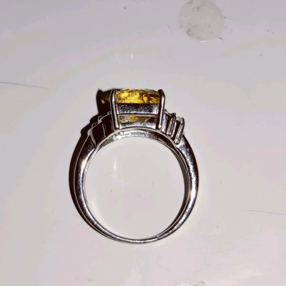 CHUNKY YELLOW TOPAZ, 9CT White Gold Unisex Ring ! - Image 4