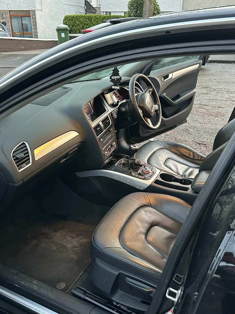Audi A4 - Image 4