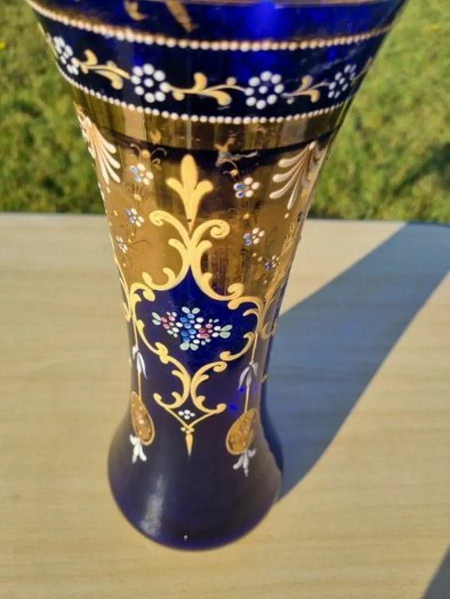 Large Bohemian glass vase in Art Nouveau style - Image 2