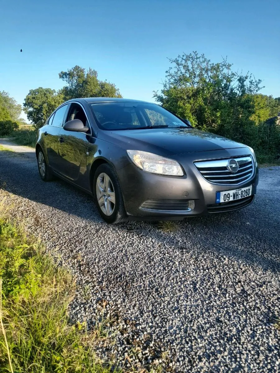2009 Vauxhal insignia 2.0 cdti breaking - Image 1