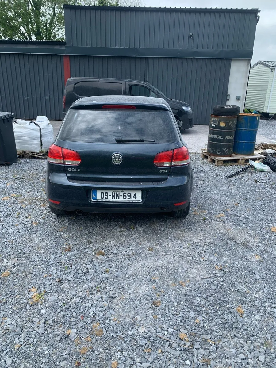 Vw golf for breaking - Image 3