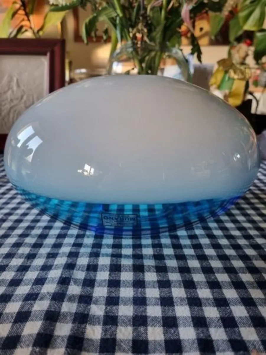 Two-tone large Murano glass bowl - Image 2