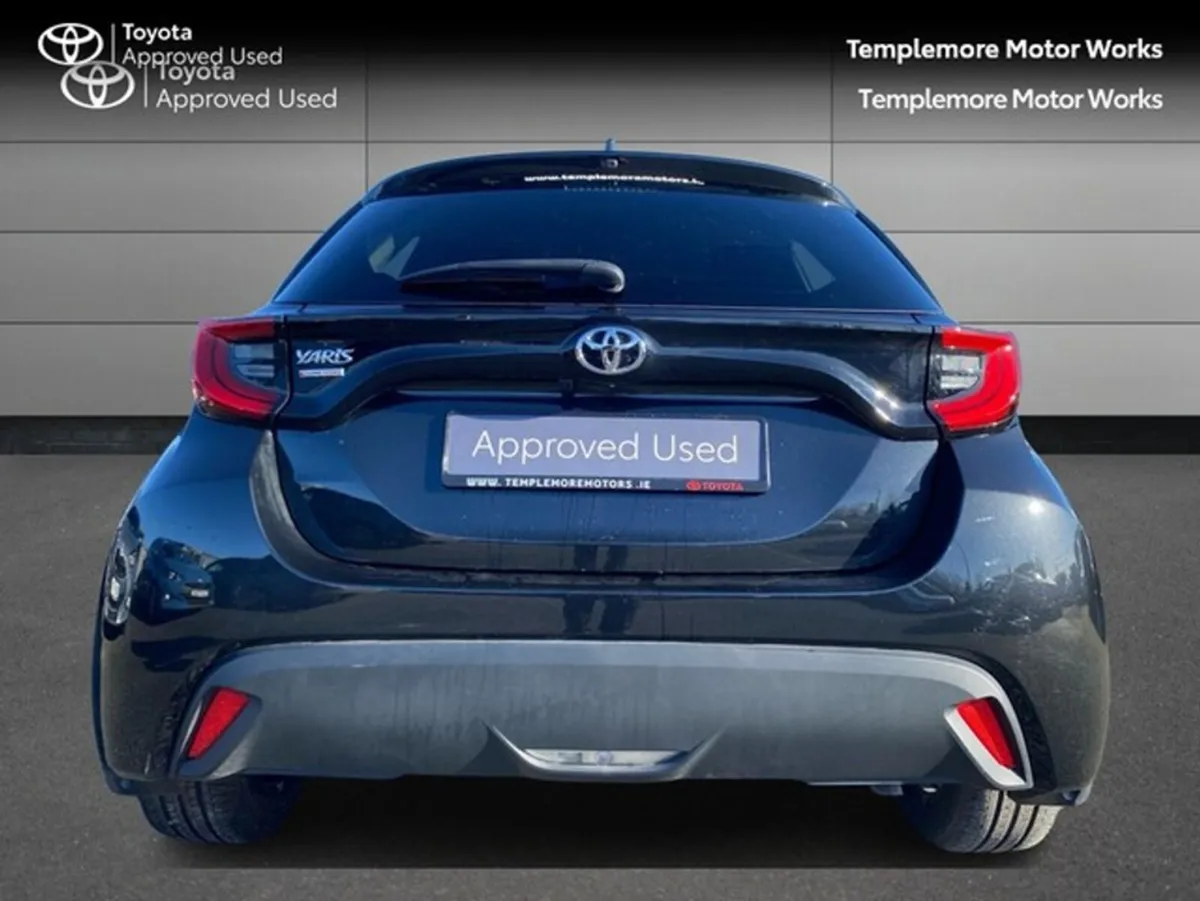 Toyota Yaris YARIS 1.0 LUNA SPORT - Image 4