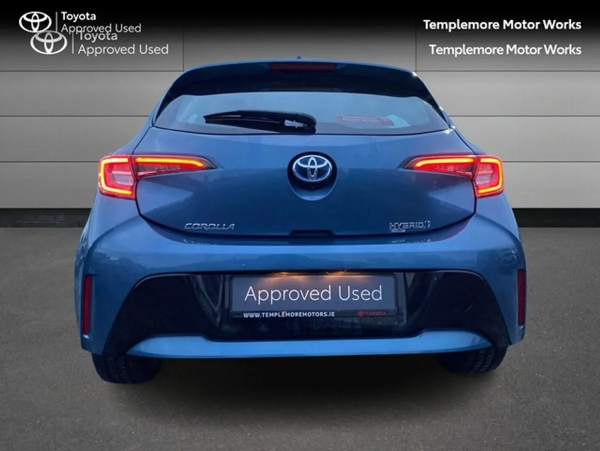 Toyota Corolla COROLLA HYBRID LUNA H/B - Image 4